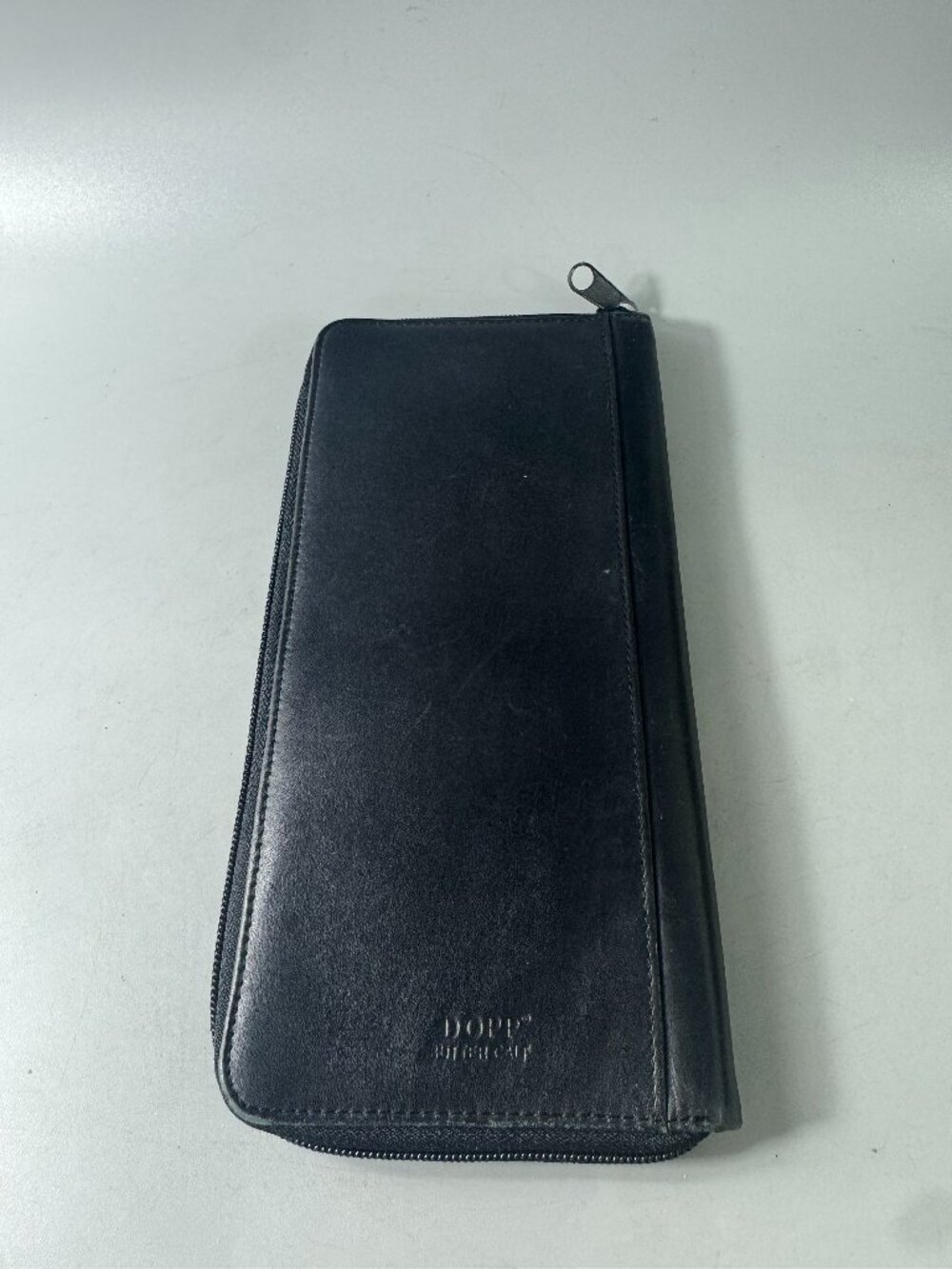 Vintage Dopp Butter Calf black leather zip-around travel organizer